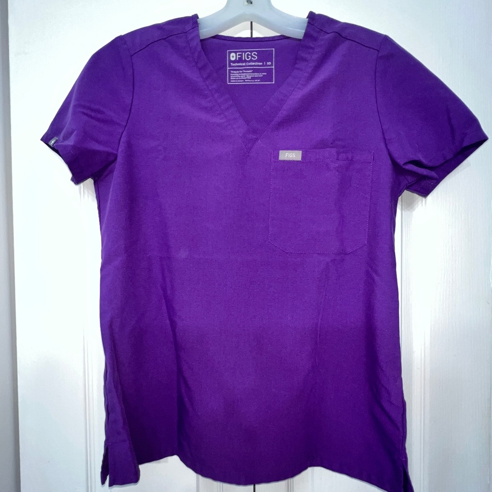 Figs XS Catarina One-Pocket Scrub Top - Digital Grape